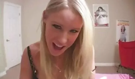أيتها الجميلة قصص سكس موقع نسوانجي يلعق لها صديقة العصائر