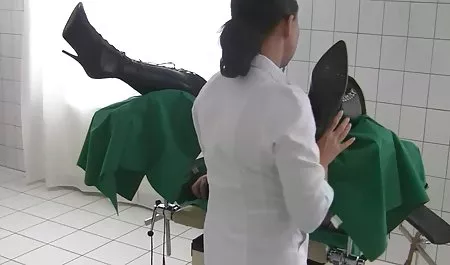 لطيف قصص نسوانجي الرجل الملاعين صديقة لها اعتمدت مفلس الأم