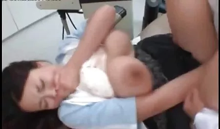 مثير الأبنوس الملاعين اثنين جميلة قصص سيكس محارم نسونجي المخنثين النساء و نائب الرئيس في الفم