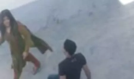 رشاقة فاتنة اكتشفت سر رغبة صديق وكان ارشيف نسوانجي الثلاثي