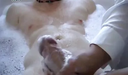 فتاتين أخذ الرجل على العمل من قصص سكس مصوره منتديات نسوانجي خلال الجنس