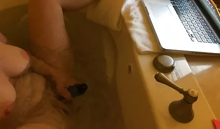 الحمار امرأة سمراء مثير بعد التزلج قصص سكس موقع نسوانجي الملاعين الرجل
