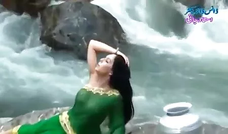بعد المطاط نسوانجي قصص سكس ديك شقراء وجلس على الموظف الديك