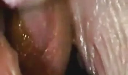 هذه الفاسقات لا أسرار من بعضها البعض ، فإنها تشترك في كل سكس نسوانجي قصص شيء ، حتى الملاعين