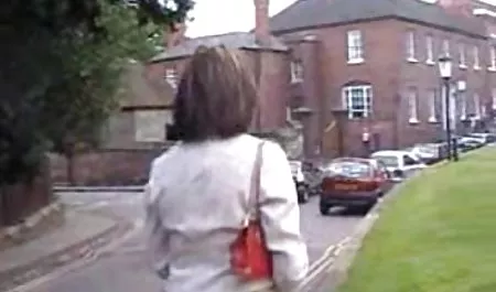 الرجل يجعل مجموعة شابة شقراء قصص سكس مصوره نسوانجي ويحطم في الشرج