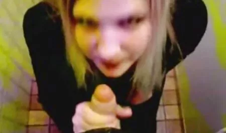 مفلس مثير السحاقيات فينيكس ماري و نيكي بنز قصص نسوانجي يداعب كس